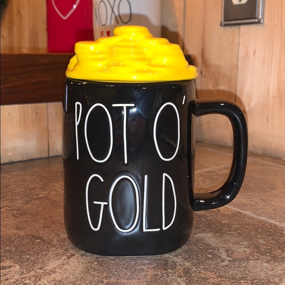 Rae Dunn “Pot O’ Gold” Mug w/lid